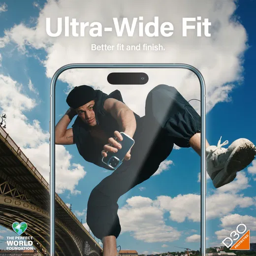 PanzerGlass Matrix D3O Ultra-Wide iPhone 15 Pro Max Protector Aligner